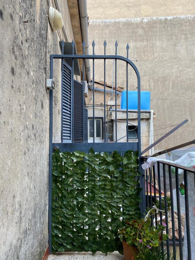 Cucchiara Apartment カターニア エクステリア 写真